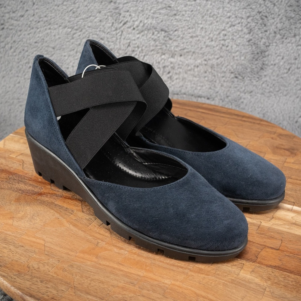 The Flexx Blue Suede Cross-Band Get Back Mary Jane Wedge Shoes New Size 6